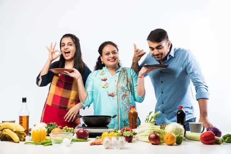 cook maid in Chandigarh